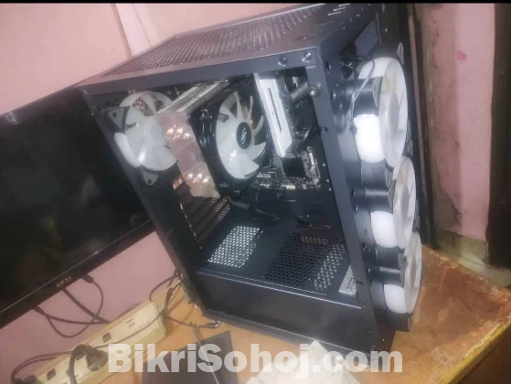 Gigabyte GAMING PC